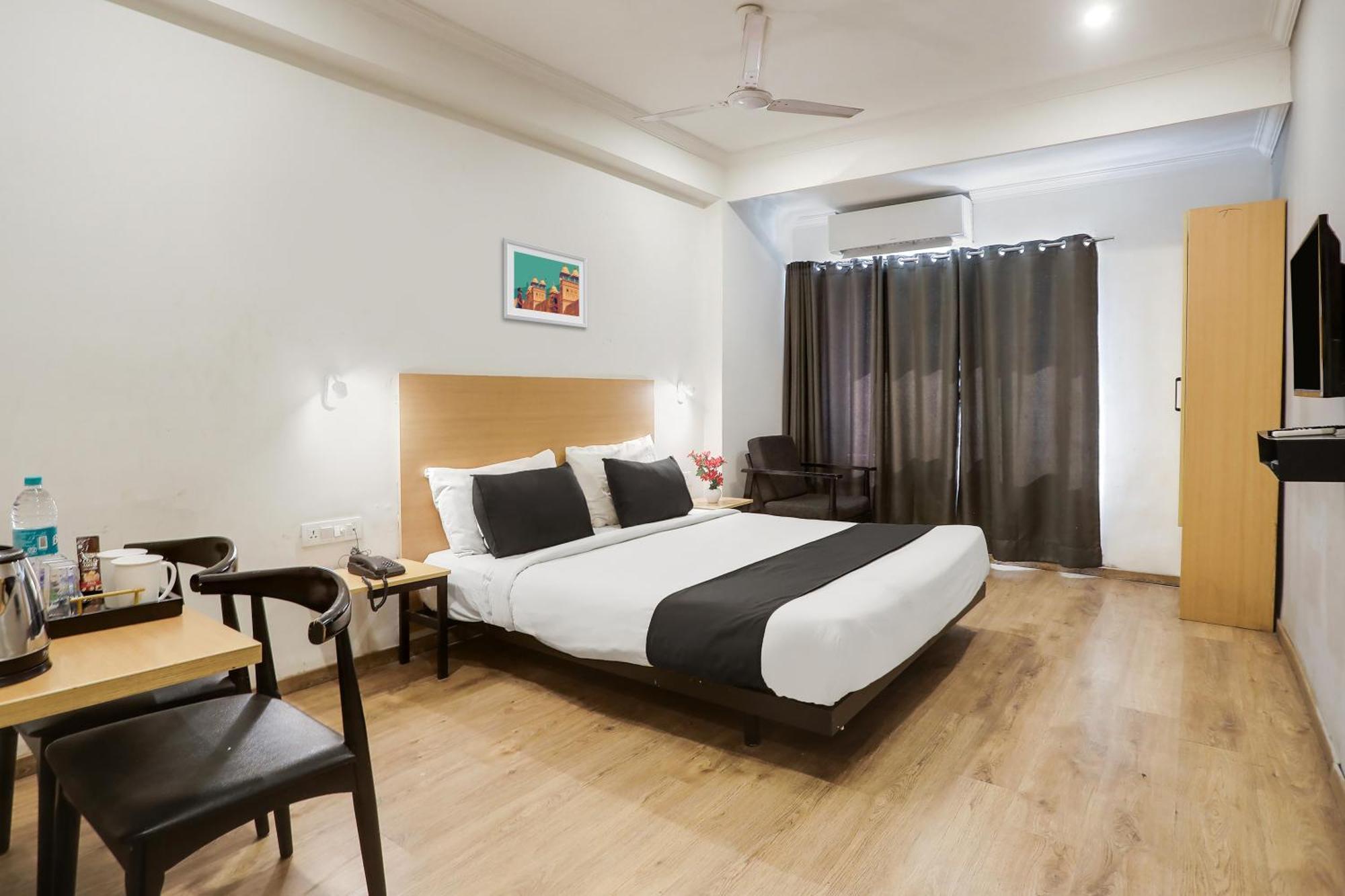 Townhouse Rajdhani Residency Sururnagar Exteriör bild